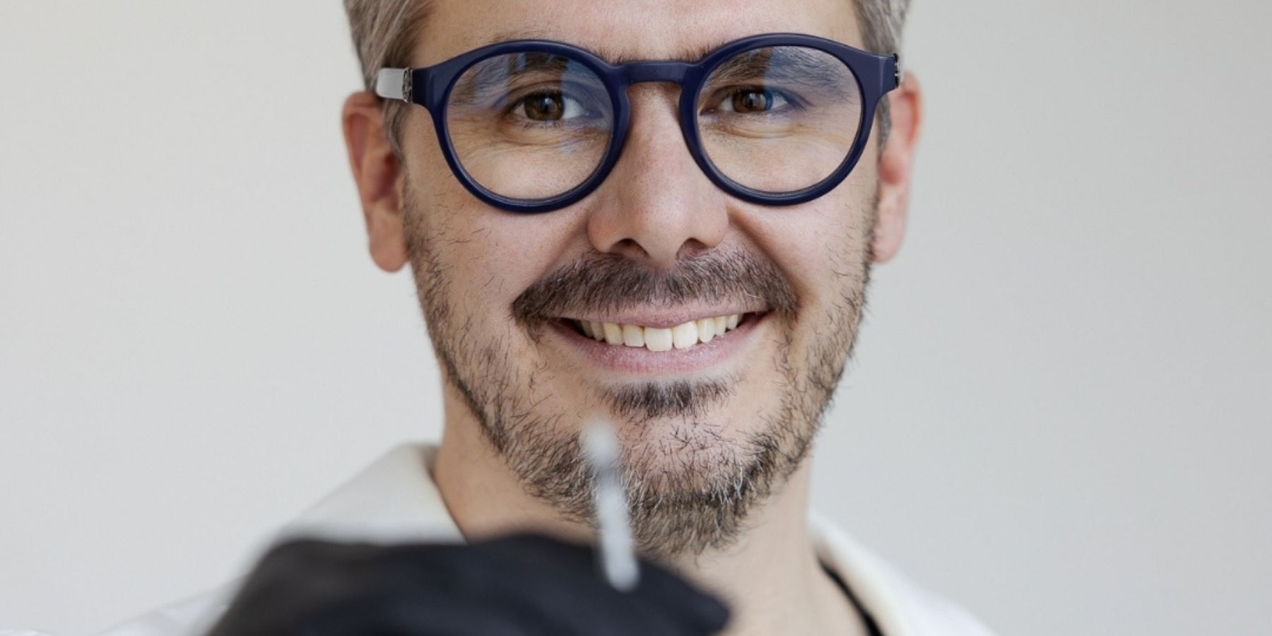 Getting rid of forehead wrinkles with Botox: Ville Männistö prepares for a Botox treatment on his forehead